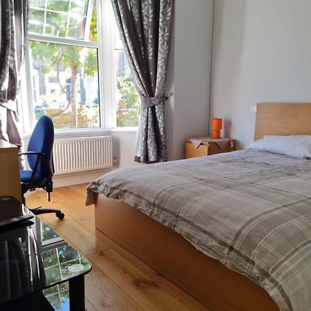 Daniari Guest Rooms Erith Esterno foto